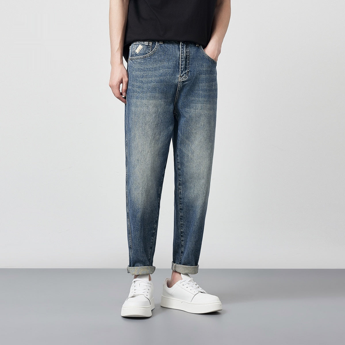 Men's Straight Leg Jeans