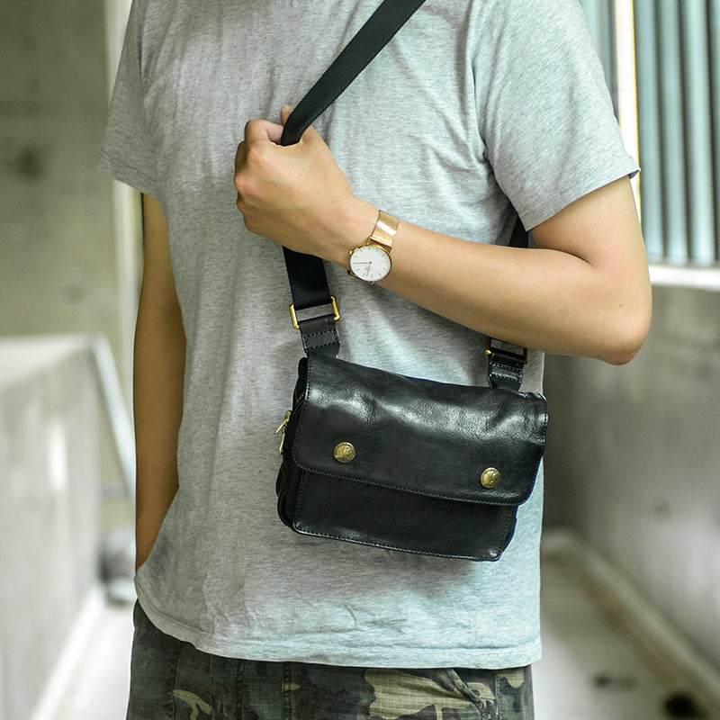 Men's Multifunctional Leather Chest Bag