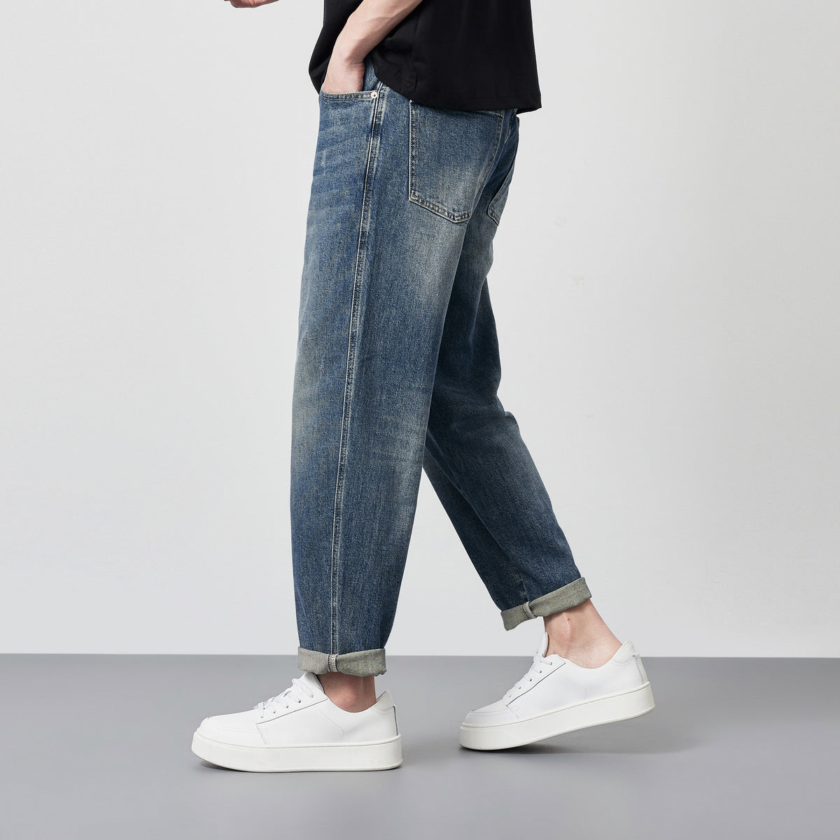 Men's Straight Leg Jeans